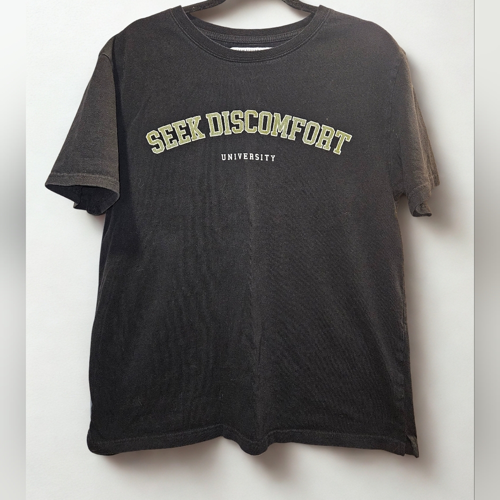 Seeak Discomfort Black Tshirt Mens
